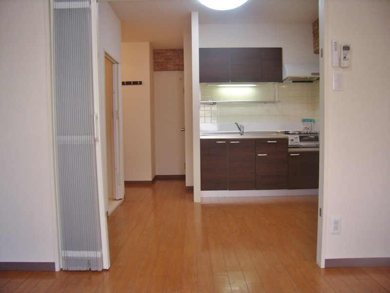 ドムール板垣Ⅱ 201 009.jpg