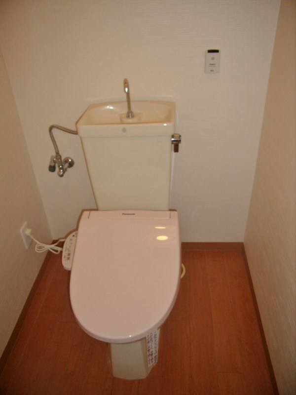 ドムール板垣Ⅱ 201 012.jpg