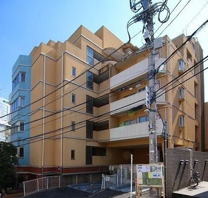 パークアクシス明治神宮前 パークアクシス明治神宮前外観.jpg